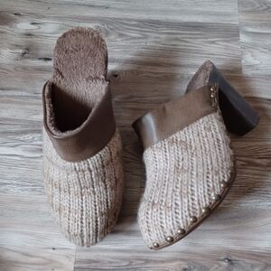 Muk Luks Brown Sweater Knit Heeled Mules Size 9